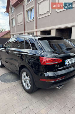 Позашляховик / Кросовер Audi Q3 2016 в 