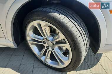 Внедорожник / Кроссовер Audi Q3 2016 в 