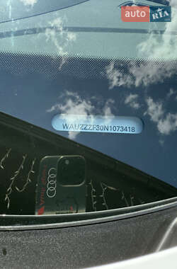 Внедорожник / Кроссовер Audi Q3 2022 в 