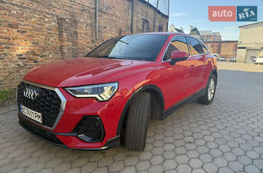 Внедорожник / Кроссовер Audi Q3 2020 в 