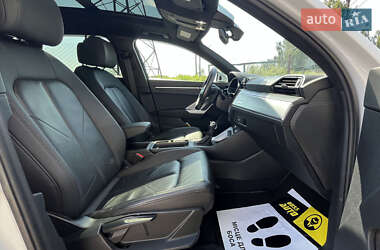 Внедорожник / Кроссовер Audi Q3 2020 в 