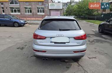 Внедорожник / Кроссовер Audi Q3 2017 в 