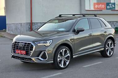 Внедорожник / Кроссовер Audi Q3 2020 в 