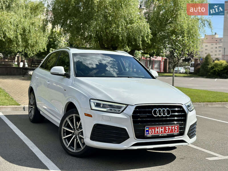 Внедорожник / Кроссовер Audi Q3 2018 в Киеве