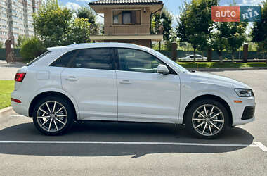 Внедорожник / Кроссовер Audi Q3 2018 в 