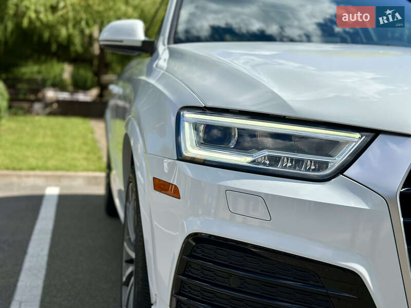 Внедорожник / Кроссовер Audi Q3 2018 в Киеве