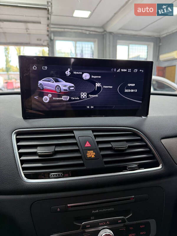 Позашляховик / Кросовер Audi Q3 2016 в Києві