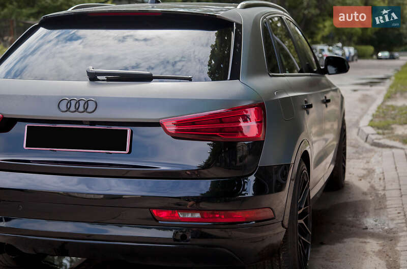 Внедорожник / Кроссовер Audi Q3 2017 в Львове