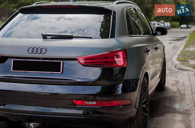 Внедорожник / Кроссовер Audi Q3 2017 в 