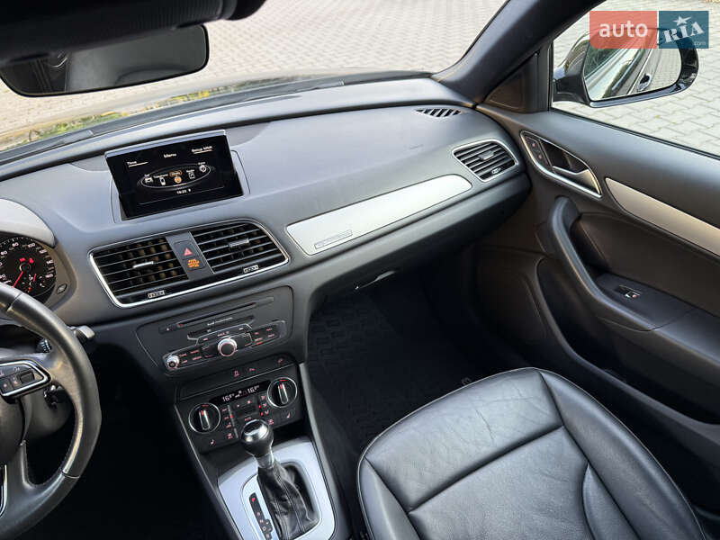 Внедорожник / Кроссовер Audi Q3 2018 в Одессе