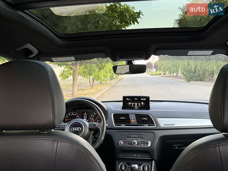 Внедорожник / Кроссовер Audi Q3 2018 в Одессе