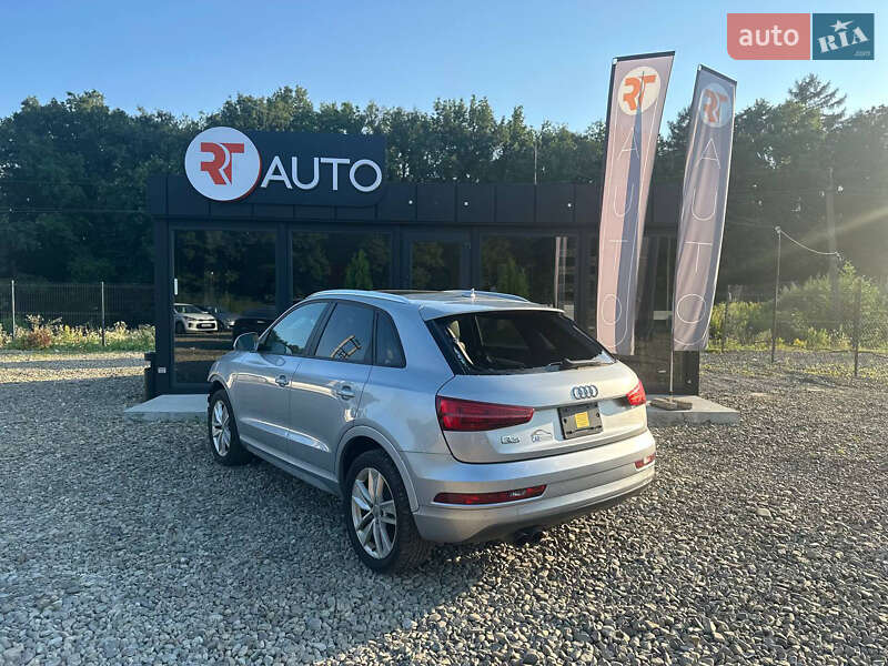 Внедорожник / Кроссовер Audi Q3 2017 в Львове
