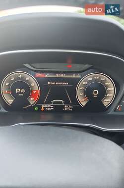 Внедорожник / Кроссовер Audi Q3 2019 в 