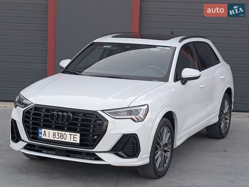 Внедорожник / Кроссовер Audi Q3 2023 в Борисполе