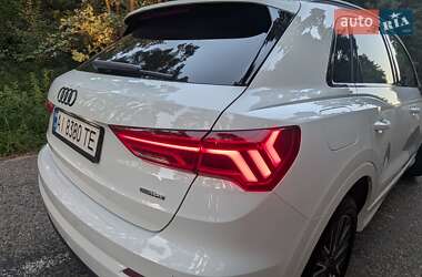Внедорожник / Кроссовер Audi Q3 2023 в 