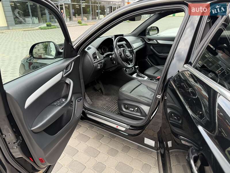 Внедорожник / Кроссовер Audi Q3 2018 в Хмельницком