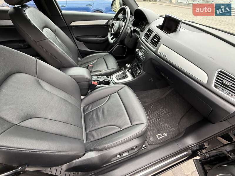 Внедорожник / Кроссовер Audi Q3 2018 в Хмельницком