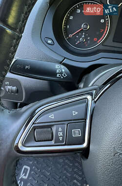 Внедорожник / Кроссовер Audi Q3 2014 в 