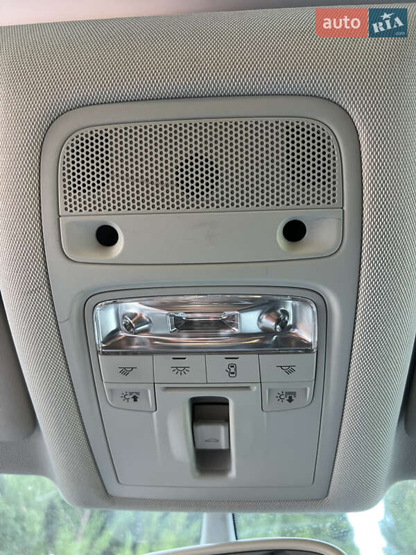 Внедорожник / Кроссовер Audi Q3 2014 в Самборе