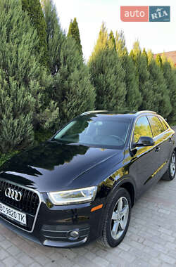 Внедорожник / Кроссовер Audi Q3 2014 в 