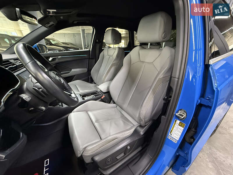 Внедорожник / Кроссовер Audi Q3 2019 в Одессе