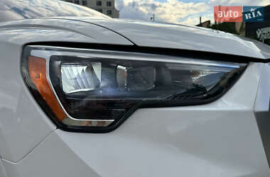 Внедорожник / Кроссовер Audi Q3 2019 в 