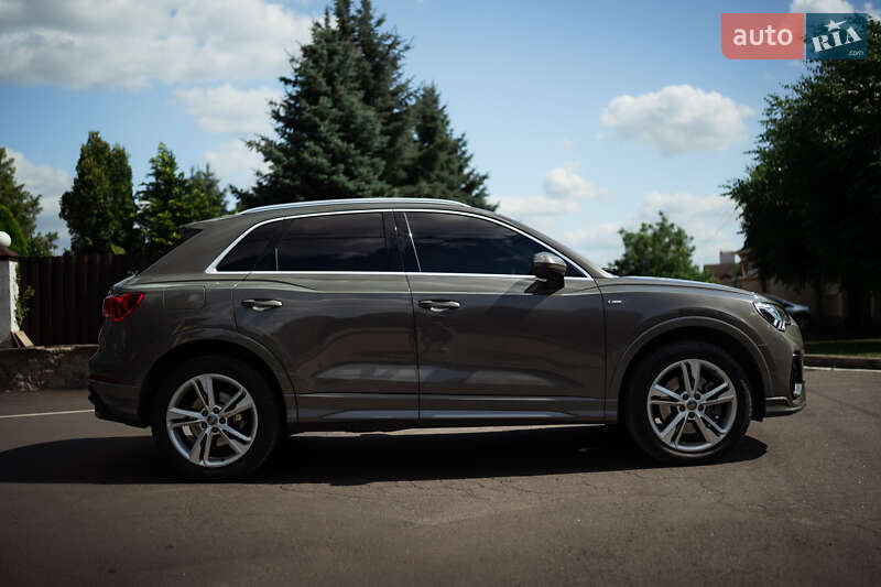 Внедорожник / Кроссовер Audi Q3 2020 в Полтаве фото 8 Внедорожник / Кроссовер Audi Q3 2020 в Полтаве