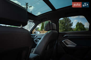 Внедорожник / Кроссовер Audi Q3 2020 в 