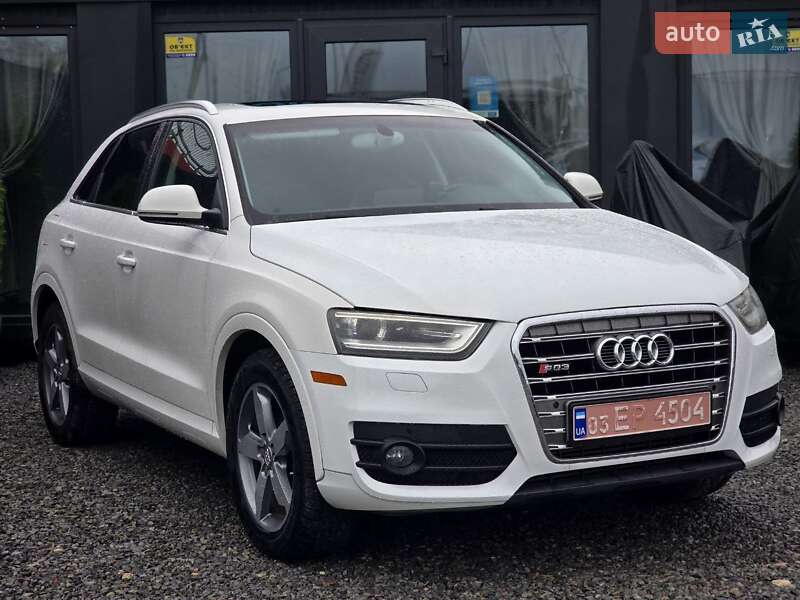 Внедорожник / Кроссовер Audi Q3 2015 в Тернополе