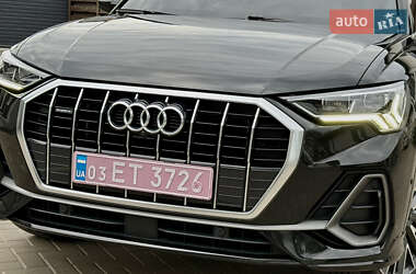 Внедорожник / Кроссовер Audi Q3 2020 в 