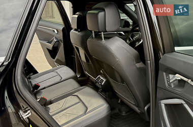 Внедорожник / Кроссовер Audi Q3 2020 в 