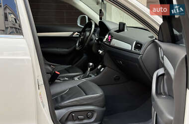Внедорожник / Кроссовер Audi Q3 2014 в 