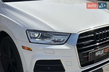 Внедорожник / Кроссовер Audi Q3 2016 в 