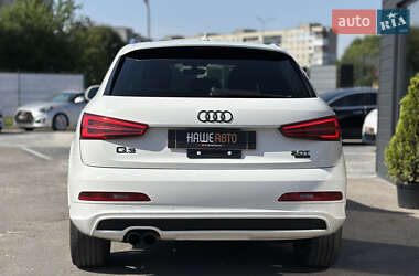 Внедорожник / Кроссовер Audi Q3 2016 в 