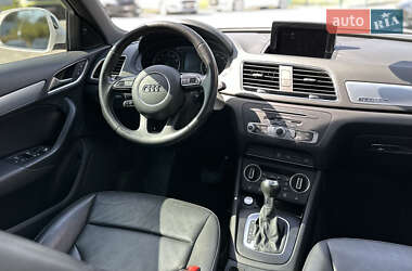 Внедорожник / Кроссовер Audi Q3 2016 в 