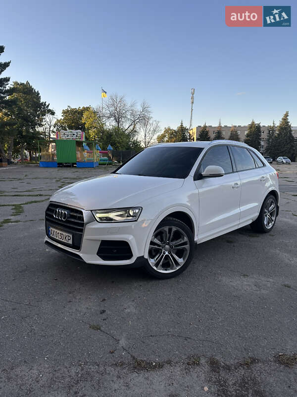 Позашляховик / Кросовер Audi Q3 2016 в Харкові