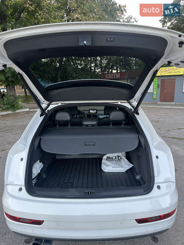 Позашляховик / Кросовер Audi Q3 2016 в Харкові