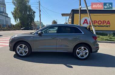 Внедорожник / Кроссовер Audi Q3 2024 в 