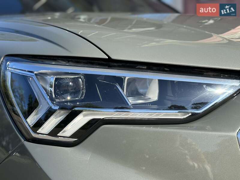 Внедорожник / Кроссовер Audi Q3 2021 в Одессе