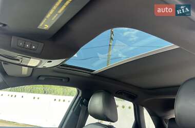 Внедорожник / Кроссовер Audi Q3 2016 в 