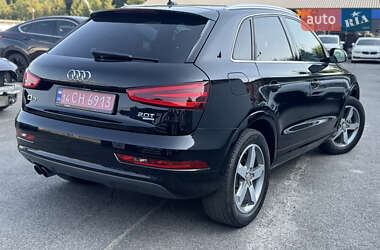 Внедорожник / Кроссовер Audi Q3 2015 в 