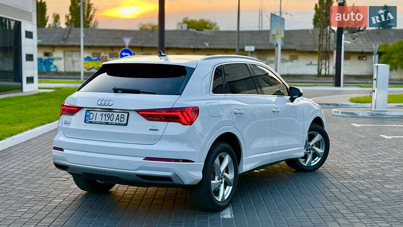 Позашляховик / Кросовер Audi Q3 2019 в Одесі фото 2 Позашляховик / Кросовер Audi Q3 2019 в Одесі