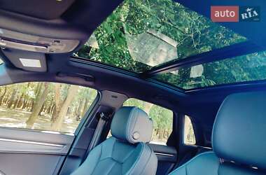 Внедорожник / Кроссовер Audi Q3 2024 в 