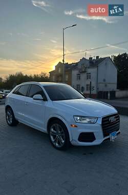 Внедорожник / Кроссовер Audi Q3 2016 в 