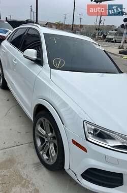 Внедорожник / Кроссовер Audi Q3 2016 в 