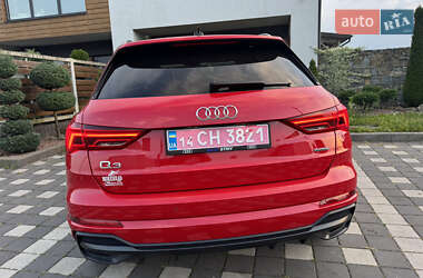 Внедорожник / Кроссовер Audi Q3 2021 в 