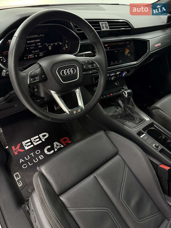 Внедорожник / Кроссовер Audi Q3 2022 в Одессе