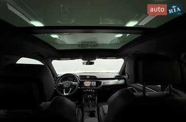 Внедорожник / Кроссовер Audi Q3 2022 в 