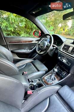 Позашляховик / Кросовер Audi Q3 2016 в Києві