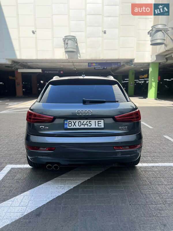 Внедорожник / Кроссовер Audi Q3 2017 в Киеве